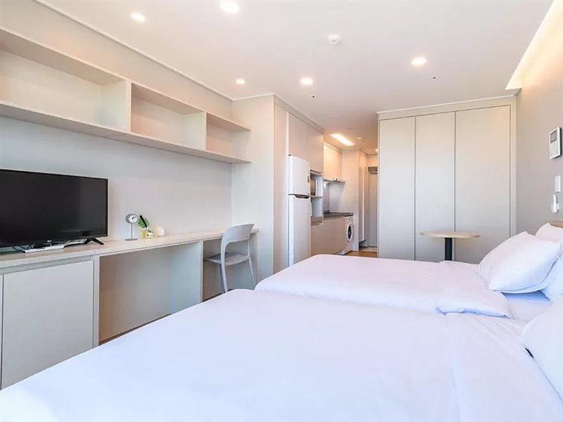 Hi Residences Чеджу Екстериор снимка