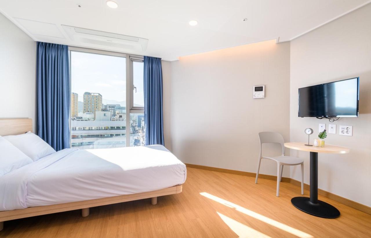 Hi Residences Чеджу Екстериор снимка